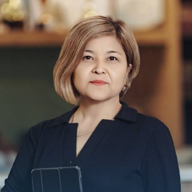 Кожабаева     Гульжан